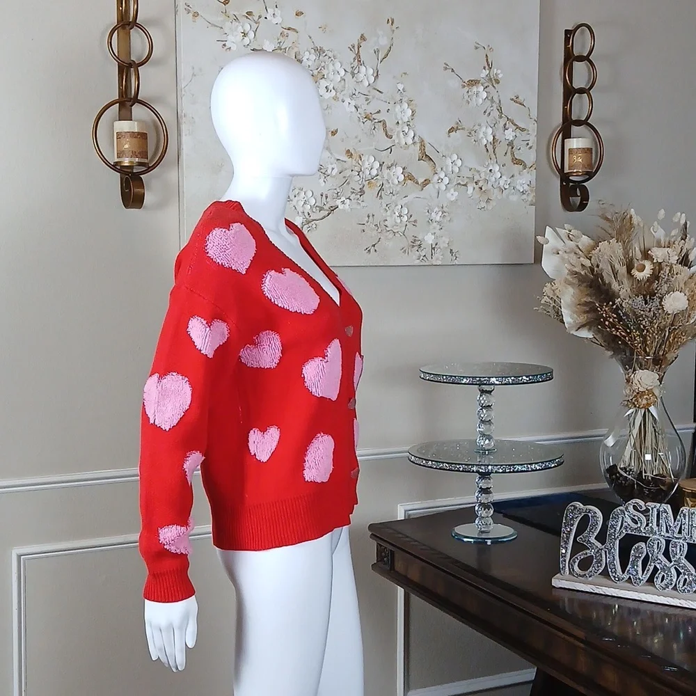New Red And Pink V-Neck Embellished Cardigan With Heart Shape Buttons. XXS - Picture 14 of 17